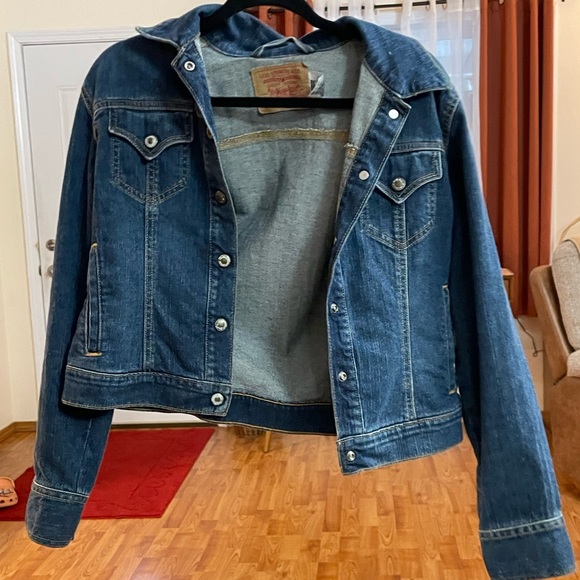 Jean jacket - Picture 1 of 2